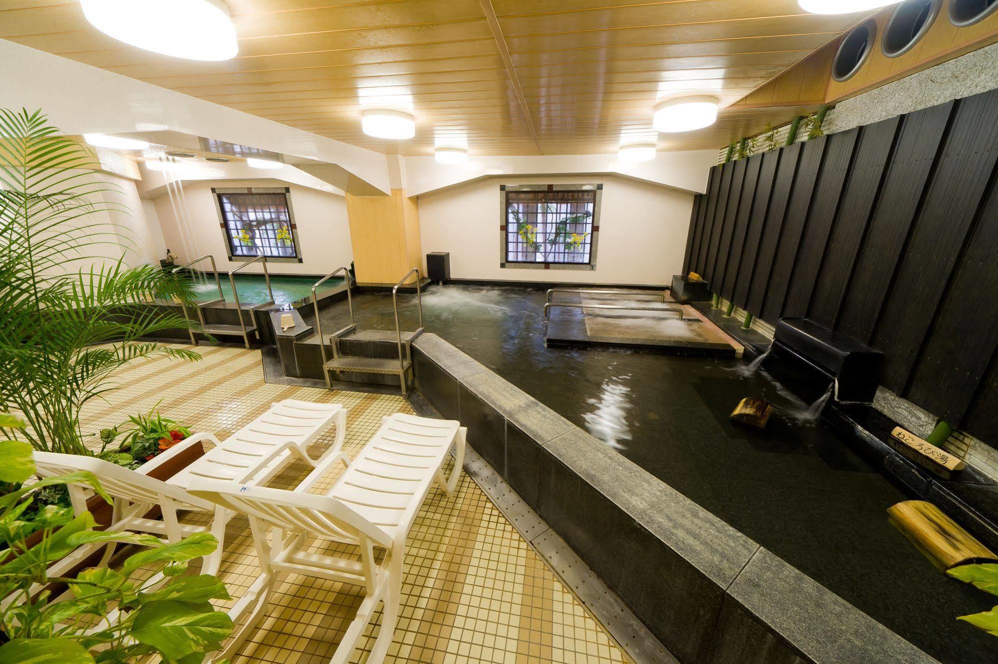 Wellbe Meieki Nagoya Exterior photo
